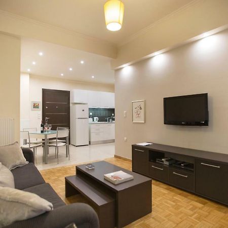 Apartment At Koukaki, 150M From The Metro By Yha Athènes Extérieur photo