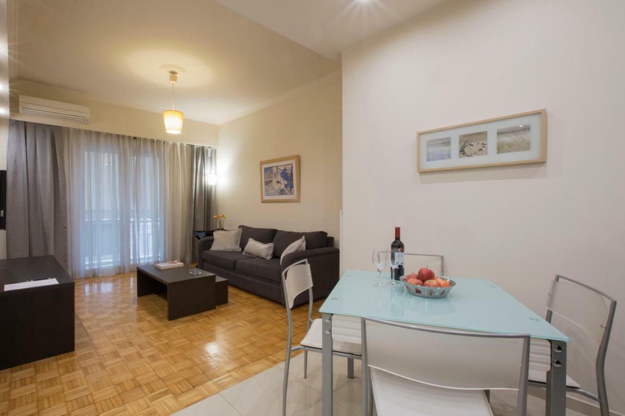 Apartment At Koukaki, 150M From The Metro By Yha Athènes Extérieur photo