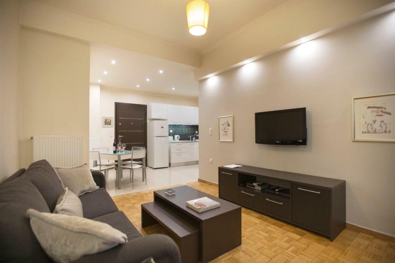 Apartment At Koukaki, 150M From The Metro By Yha Athènes Extérieur photo